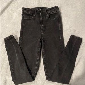 Women’s Super Skinny Black American Eagle Jeans Size 2 High Riss